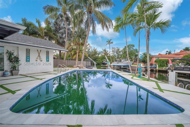 1436 NW 8th St, Dania Beach, FL 33004