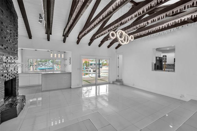1436 NW 8th St, Dania Beach, FL 33004