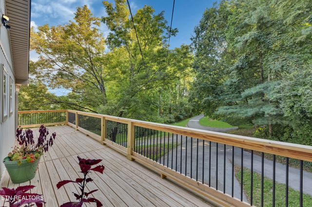 365 Plainview Heights Circle, Greeneville, TN 37745