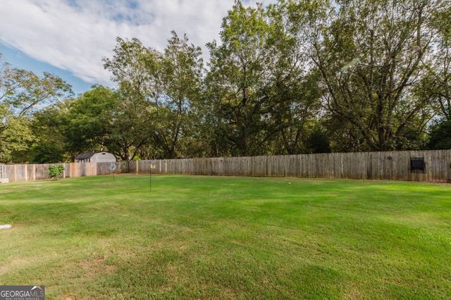 2007 Melrose Place, Kathleen, GA 31047