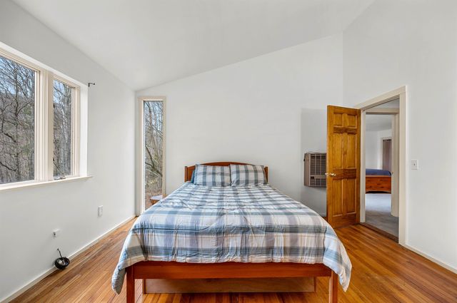 3301 VT Route 100, Warren, VT 05674