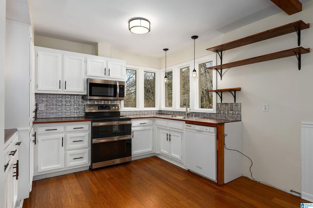 2435 WINE RIDGE DRIVE, Birmingham, AL 35244