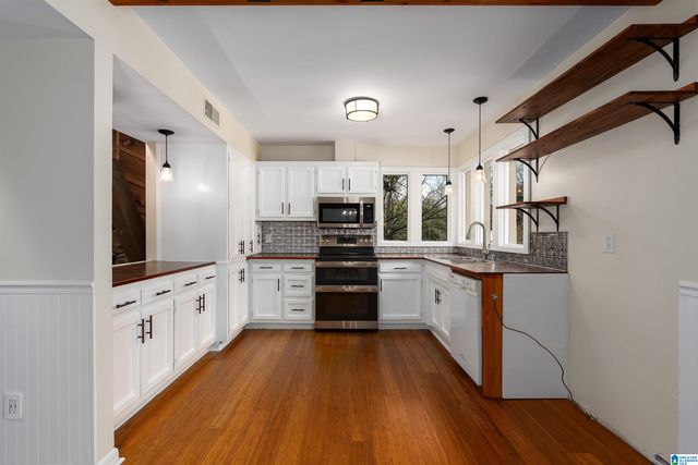 2435 WINE RIDGE DRIVE, Birmingham, AL 35244