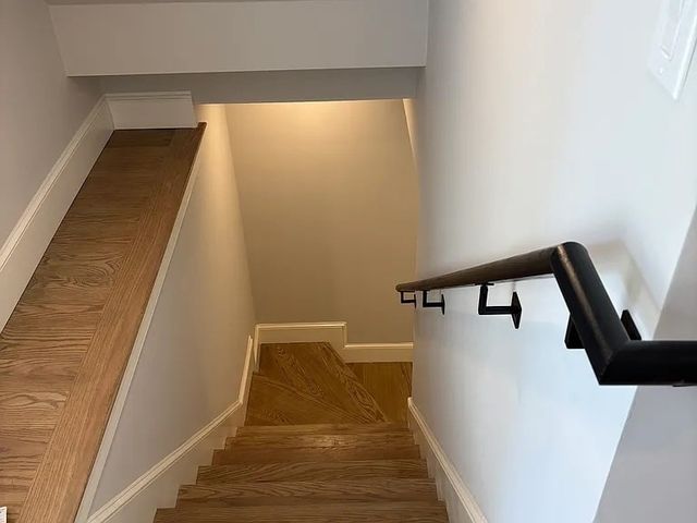 28 Houghton St 1, Lowell, MA 01851
