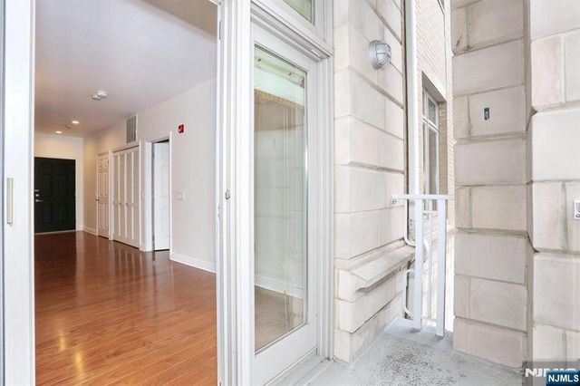 7400 River Road 228, North Bergen, NJ 07047