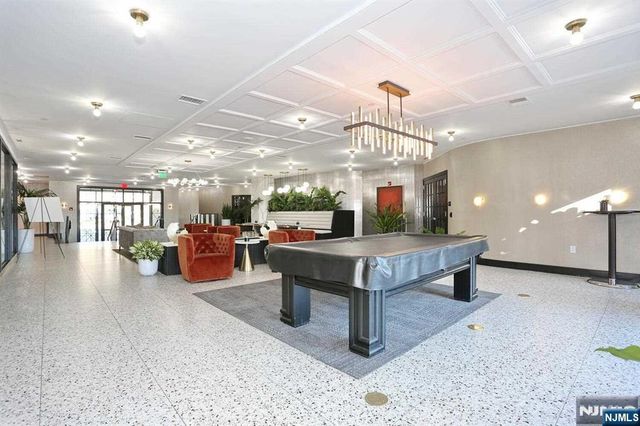 7400 River Road 228, North Bergen, NJ 07047