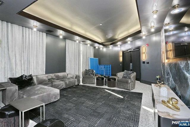 7400 River Road 228, North Bergen, NJ 07047