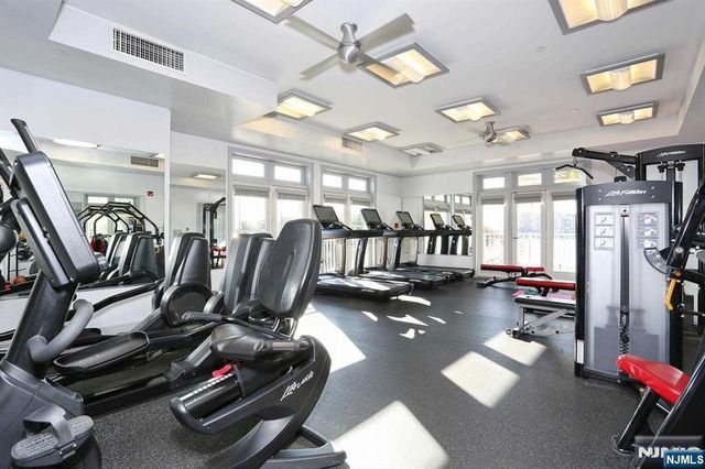 7400 River Road 228, North Bergen, NJ 07047