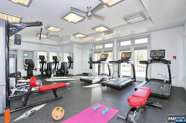 7400 River Road 228, North Bergen, NJ 07047