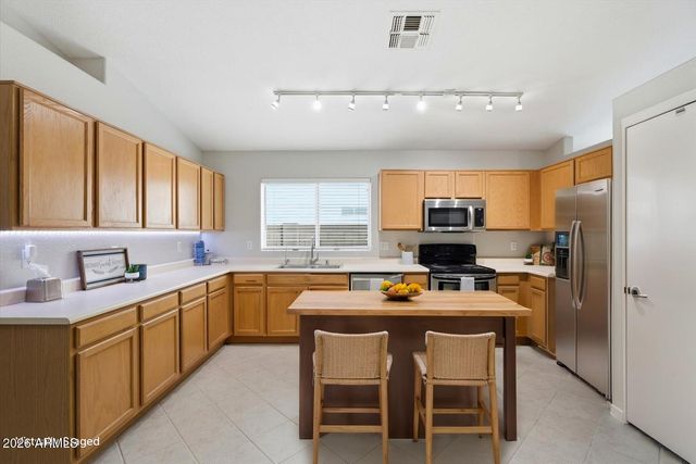 17940 N 90th Lane, Peoria, AZ 85382