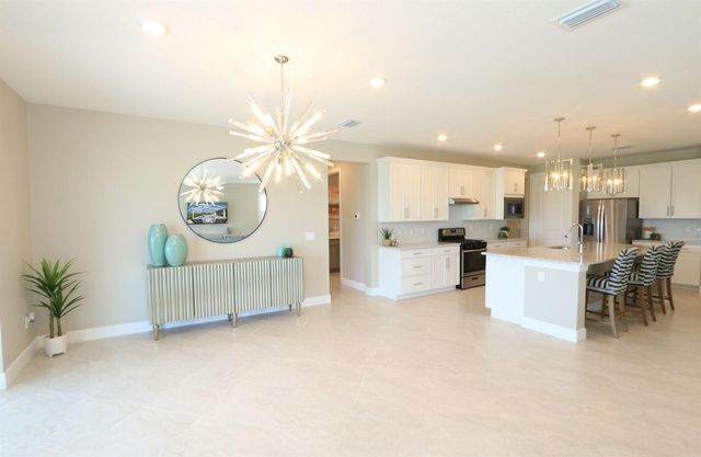 10205 SW Pervenche Lane, Port St. Lucie, FL 34987