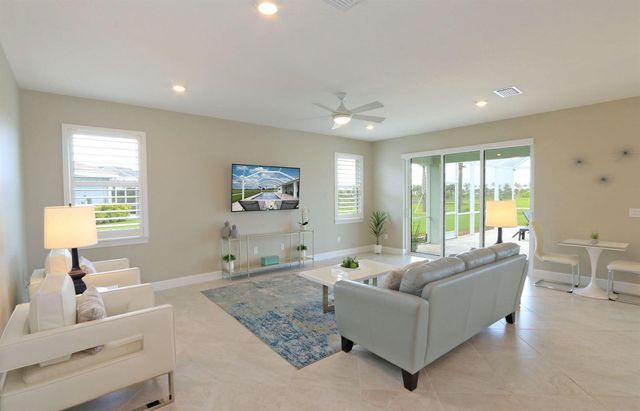 10205 SW Pervenche Lane, Port St. Lucie, FL 34987