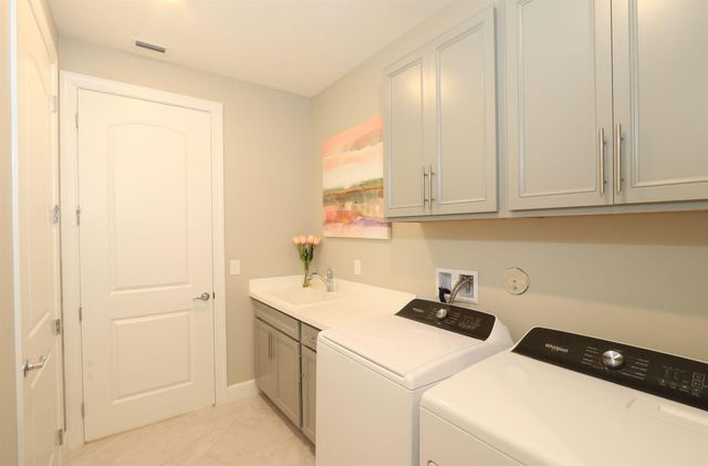 10205 SW Pervenche Lane, Port St. Lucie, FL 34987