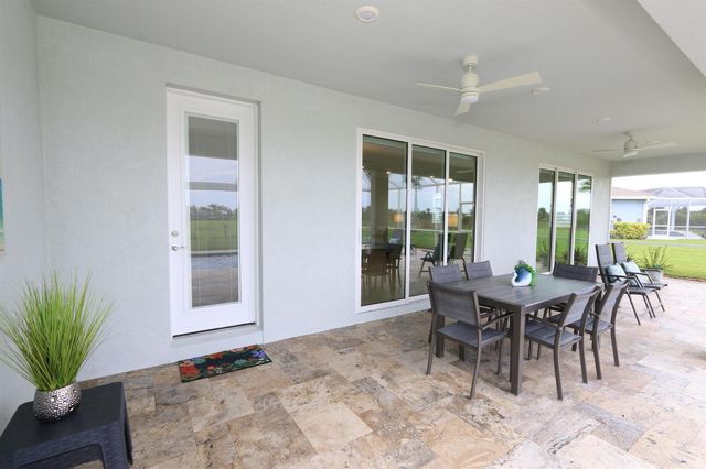 10205 SW Pervenche Lane, Port St. Lucie, FL 34987