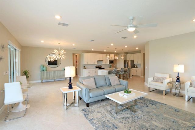 10205 SW Pervenche Lane, Port St. Lucie, FL 34987