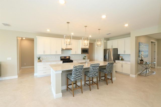 10205 SW Pervenche Lane, Port St. Lucie, FL 34987