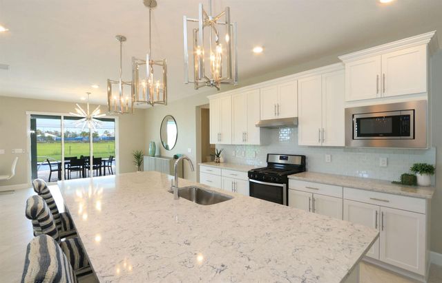 10205 SW Pervenche Lane, Port St. Lucie, FL 34987