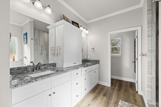 922 E Edney Ave, Crestview, FL 32539