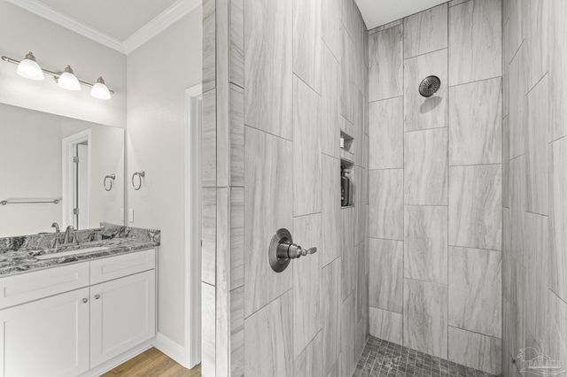 922 E Edney Ave, Crestview, FL 32539