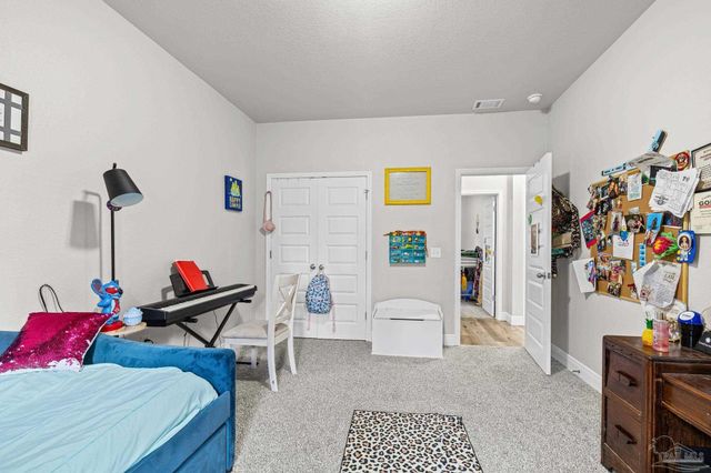 922 E Edney Ave, Crestview, FL 32539