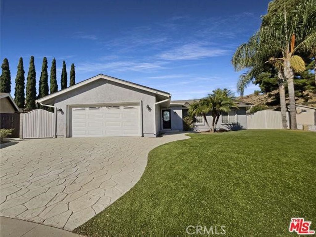 Image 1 of property listing at 2290 Rohner Court, Simi Valley, CA 93063