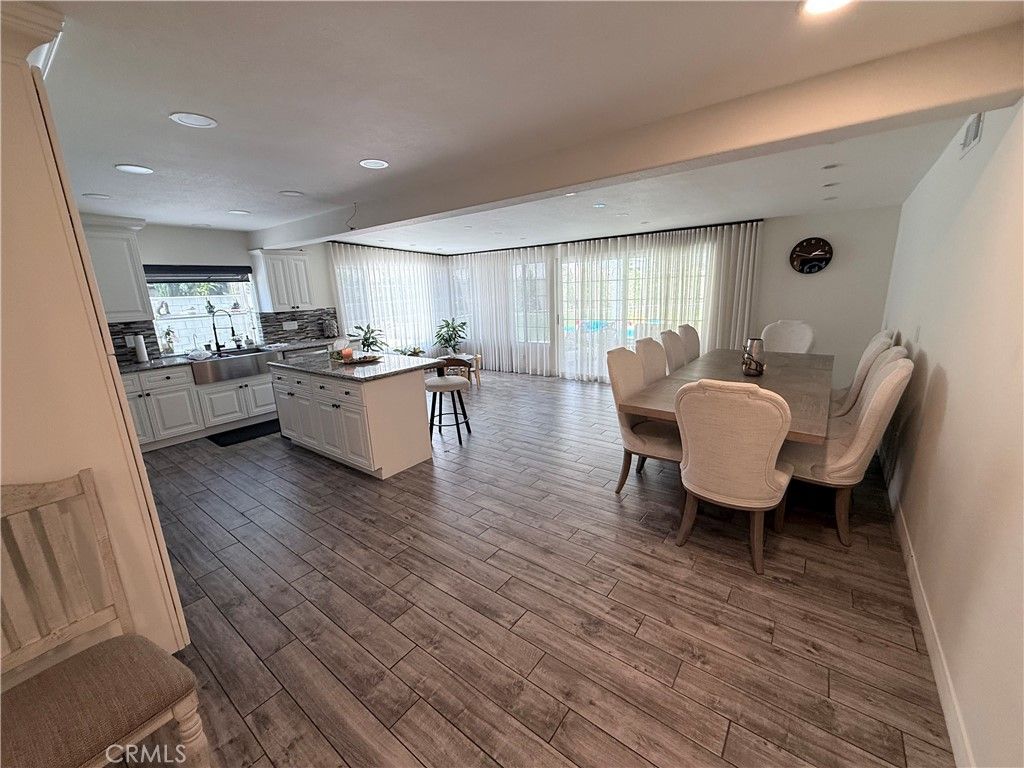 Image 3 of property listing at 2290 Rohner Court, Simi Valley, CA 93063