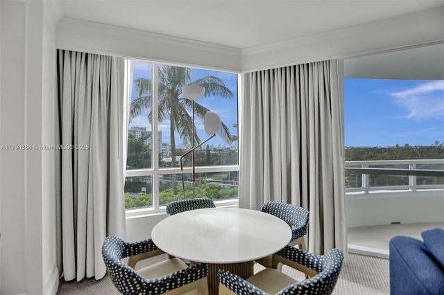 4401 Collins Ave 814, Miami Beach, FL 33140