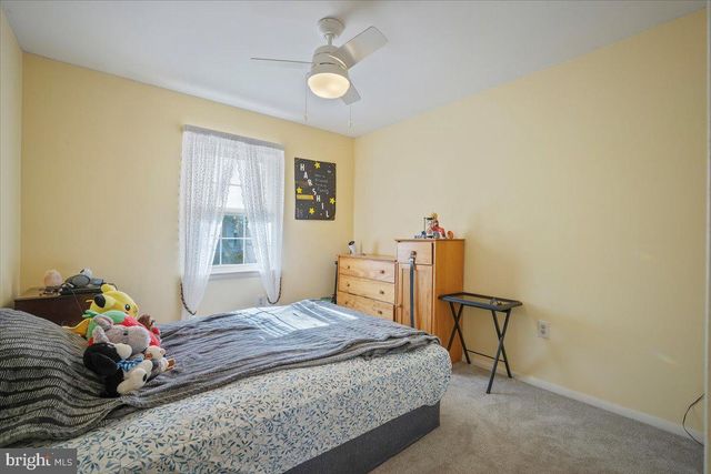 8217 MOUNTAIN LAUREL LN, Gaithersburg, MD 20879