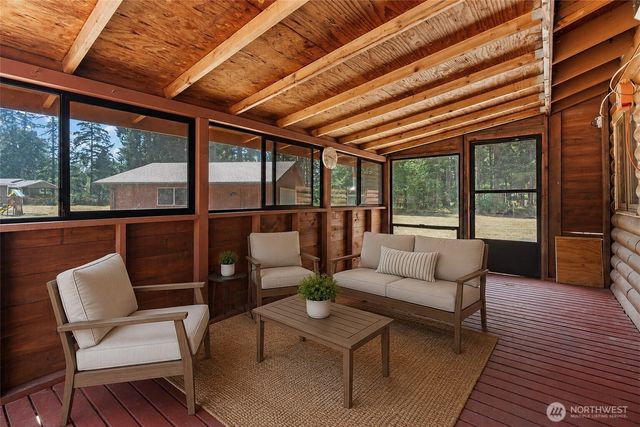 215105 S Prairie Road E, Bonney Lake, WA 98391