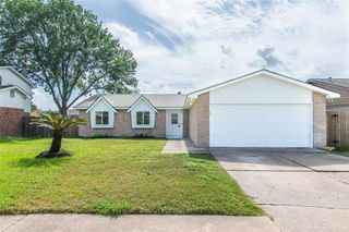 10319 Paintbrush Lane, Sugar Land, TX 77498