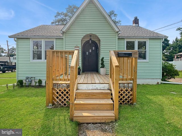 57 OHIO AVE, Blackwood, NJ 08012