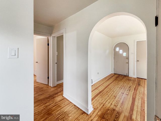 57 OHIO AVE, Blackwood, NJ 08012