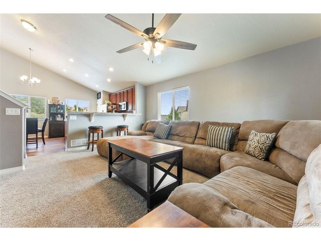 7973 Pinfeather Dr, Fountain, CO 80817