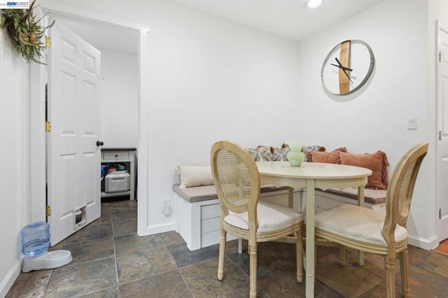 2349 Kilkare Rd, Sunol, CA 94586