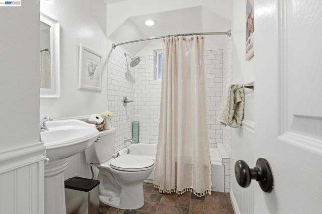 2349 Kilkare Rd, Sunol, CA 94586