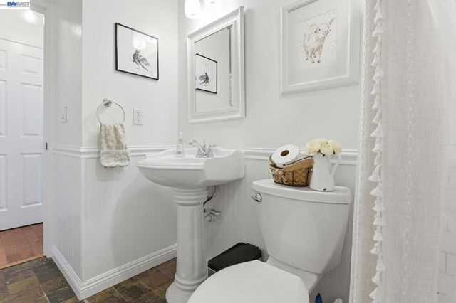 2349 Kilkare Rd, Sunol, CA 94586