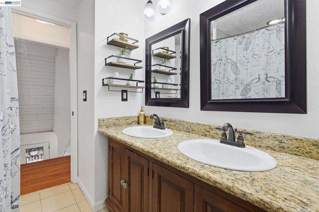 2349 Kilkare Rd, Sunol, CA 94586