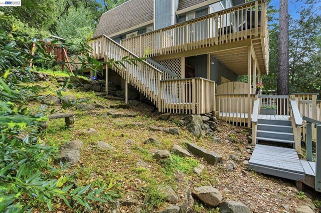 2349 Kilkare Rd, Sunol, CA 94586