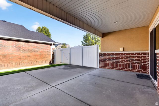 2465 N DORCHESTER AVE, Harrisville, UT 84414