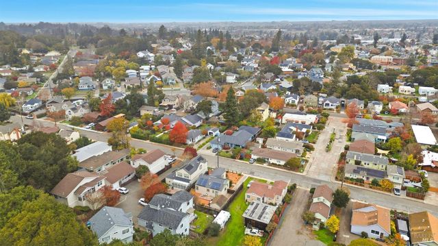 605 Baker St, Petaluma, CA 94952