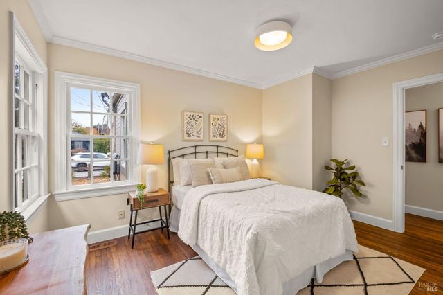 605 Baker St, Petaluma, CA 94952