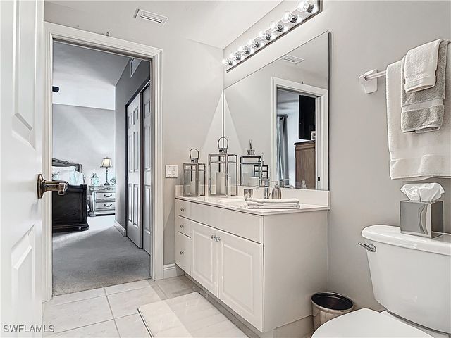 2745 1st ST 1106, Fort Myers, FL 33916