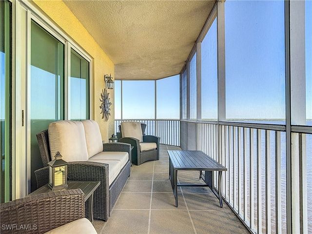 2745 1st ST 1106, Fort Myers, FL 33916