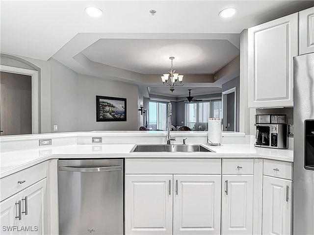 2745 1st ST 1106, Fort Myers, FL 33916