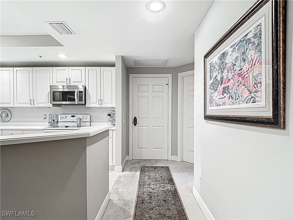 2745 1st ST 1106, Fort Myers, FL 33916