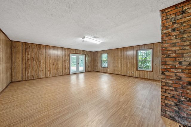 15911 US Hwy 79 E, Jacksonville, TX 75766