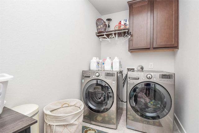 8906 Luddenham Lilac Lane, Cypress, TX 77433