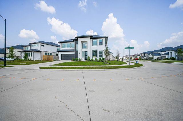 8906 Luddenham Lilac Lane, Cypress, TX 77433