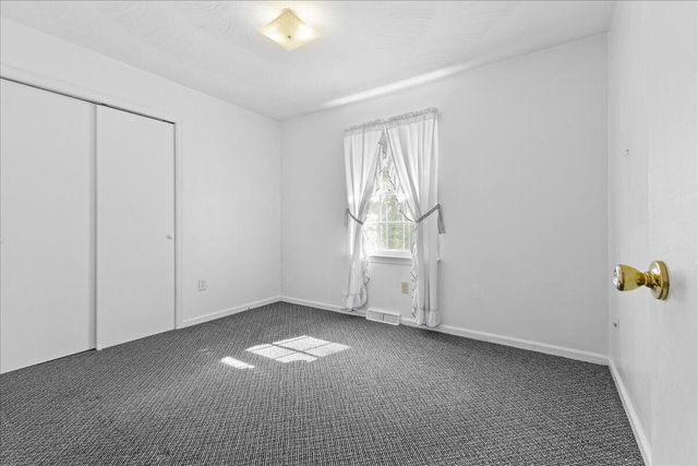 59 Silverbirch DR, Blue Ridge, VA 24064