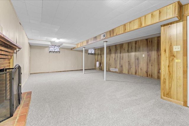 59 Silverbirch DR, Blue Ridge, VA 24064